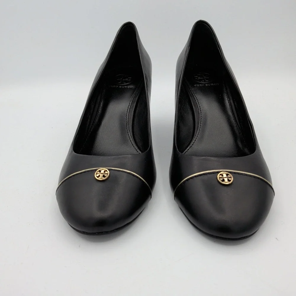 Tory Burch‎ Black Leather Wedge Pumps Gold Logo Medallion Round Toe 8M 11148519